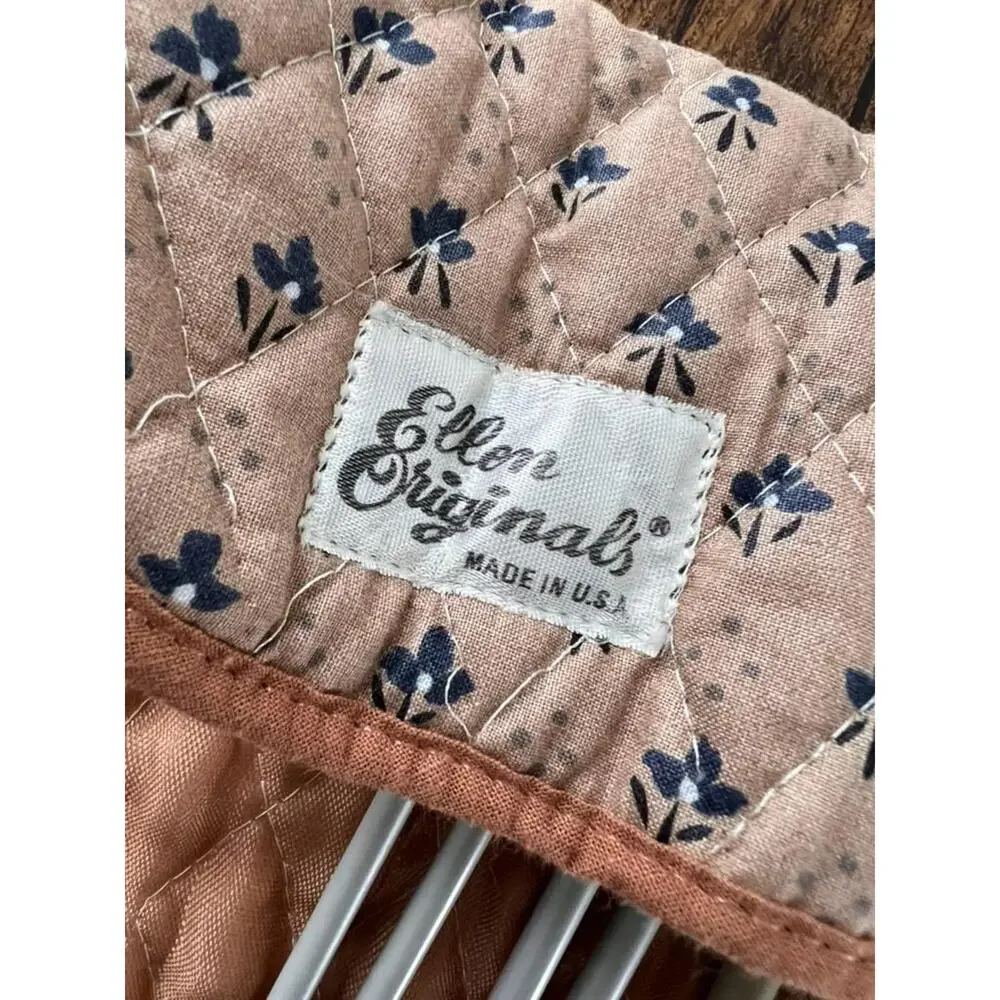 Vintage Quilted Knitting Needle Case with Needles | Floral Organizer Roll